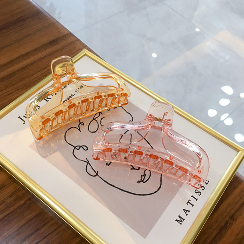 Length 9.5 CM Transparent Jelly Color Hollow Out Cross Hair Clamps Women Ponytail Scrunchies Plastic Hair Clips Claw European Girls Headdress Bath Large Hairpins
Length 9.5 CM Transparent Jelly Color Hollow Out Cross Hair Clamps Women Ponytail Scrunchies Plastic Hair Clips Claw European Girls Headdress Bath Large Hairpins