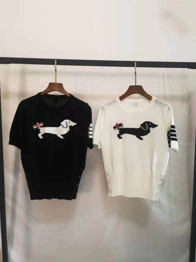 Women' Sweaters Designer ClothesSpring / Summer 2022 Puppy Stripe Pullover Knitted Short Sleeve T-shirt Thin Casual Korean Top Round NeckWo, Black
Women' Sweaters Designer ClothesSpring / Summer 2022 Puppy Stripe Pullover Knitted Short Sleeve T-shirt Thin Casual Korean Top Round NeckWo, Black