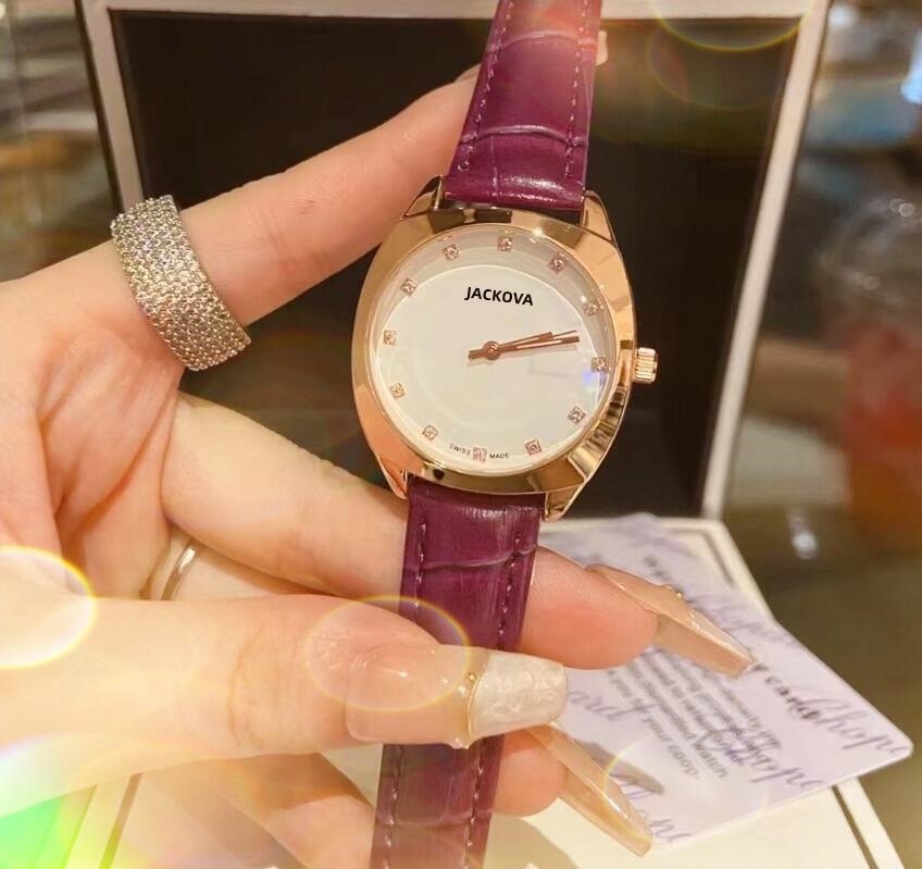 Hottest popular fashion womens quartz watch 33mm Genuine Leather Cystal Ladies watches super nice fine waterproof clock wristwatches montre de luxe gifts, As pic
Hottest popular fashion womens quartz watch 33mm Genuine Leather Cystal Ladies watches super nice fine waterproof clock wristwatches montre de luxe gifts, As pic