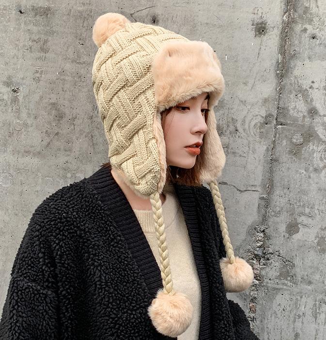 Berets Women's Winter Bomber Hat Riding Windproof Warm Ear Protection Plus Velvet Knitted Cap Student Korean Thick Hair Ball HatsBerets, White
Berets Women's Winter Bomber Hat Riding Windproof Warm Ear Protection Plus Velvet Knitted Cap Student Korean Thick Hair Ball HatsBerets, White