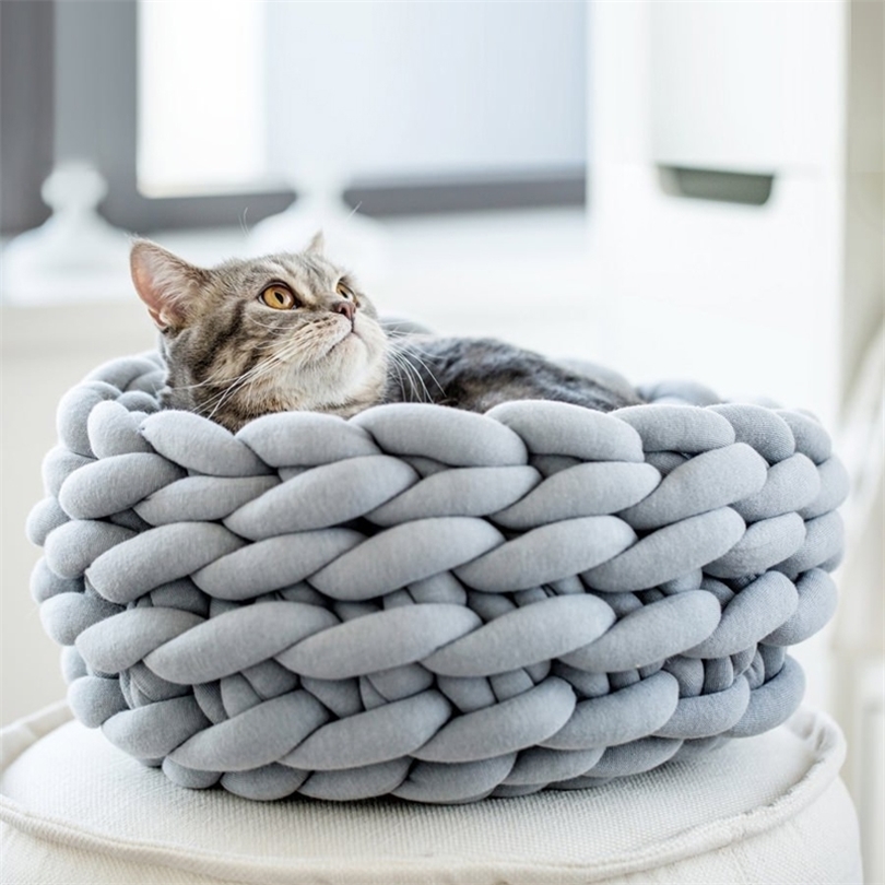 Braided Warming House Soft Pet Nest Kennel Dog Baskets Indoor Sleeping Bag Cat Cage Puppy Cave Bed Sofa Plus Size 210401