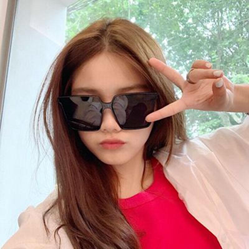 Sunglasses Fashion Retro Square Large Frame Gradient Women Luxury Designer Personality Sun Glasses Female Outdoor ShadesSunglasses
Sunglasses Fashion Retro Square Large Frame Gradient Women Luxury Designer Personality Sun Glasses Female Outdoor ShadesSunglasses