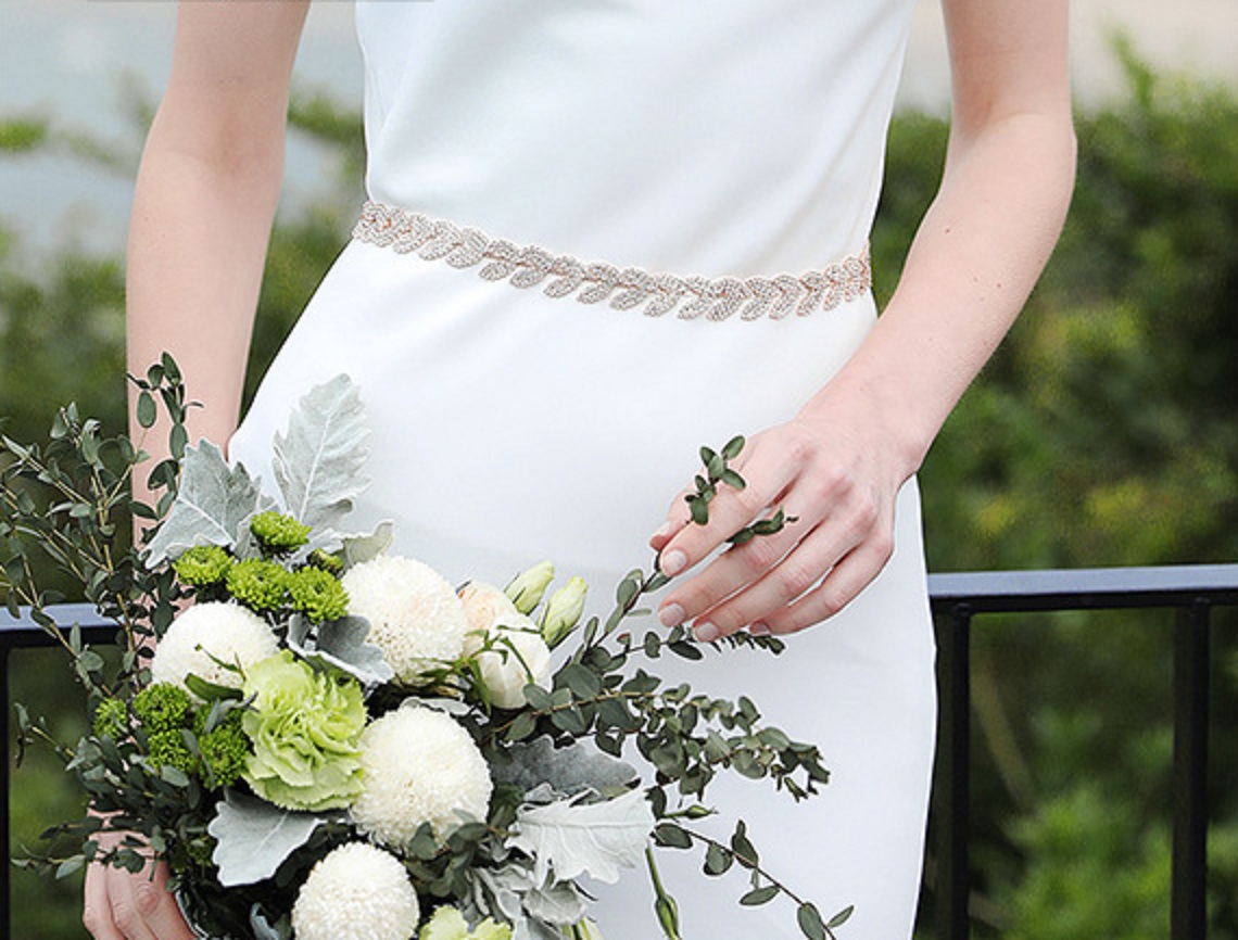 Wedding Sashes Bridal belt alloy leaf diamond ribbon body chain dress waist chain accessories
Wedding Sashes Bridal belt alloy leaf diamond ribbon body chain dress waist chain accessories