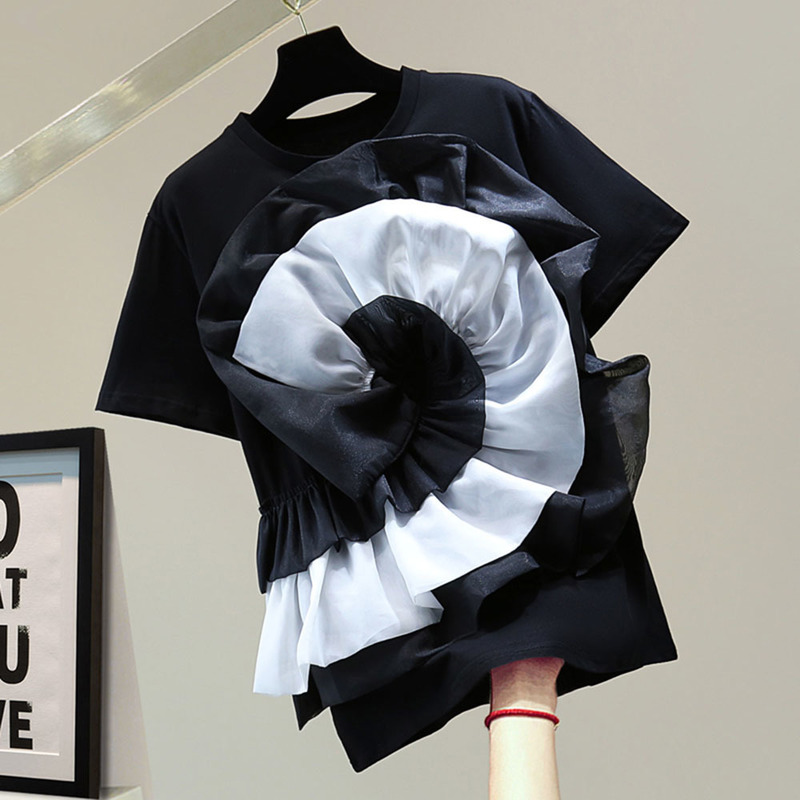 Heavy 3d Floral Patchwork Design Tops Hit Color O Neck Loose Tshirt Women Summer Korean Fashion Ins Short Sleeve T Shirts 220613, White
Heavy 3d Floral Patchwork Design Tops Hit Color O Neck Loose Tshirt Women Summer Korean Fashion Ins Short Sleeve T Shirts 220613, White