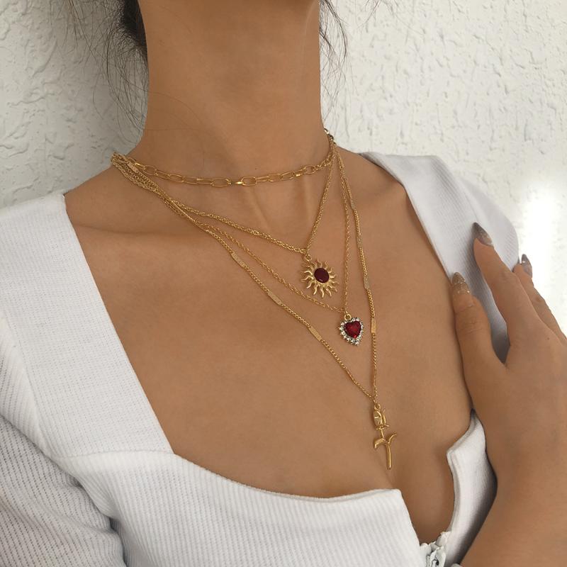 Pendant Necklaces Retro Sun Love Flower Multi-Layer Necklace Fashion Rubies Inlaid Long Lock Bone Strand Ladies Elegant AccessoriesPendant