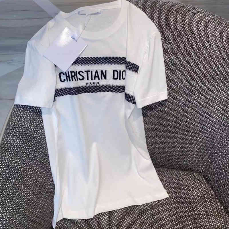 Tee T-shirts summer new products are versatile, slim round neck, fixed dyeing on the chest, threaded embroidery, minority short sleeve, White
Tee T-shirts summer new products are versatile, slim round neck, fixed dyeing on the chest, threaded embroidery, minority short sleeve, White