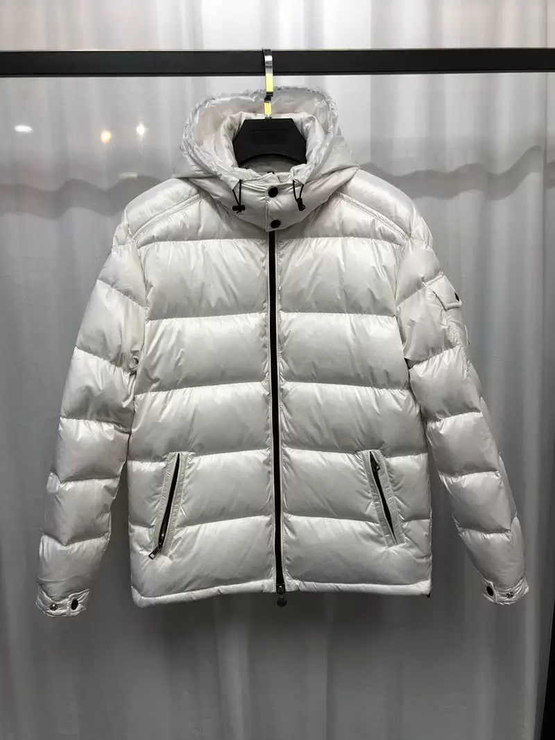 Monclair Mens Jacket Parka Men Women Classic Casual Down Jacket Coats Mens Outdoor Warm Feather Winter Jacket Doudoune Homme Unisex Coat
Monclair Mens Jacket Parka Men Women Classic Casual Down Jacket Coats Mens Outdoor Warm Feather Winter Jacket Doudoune Homme Unisex Coat