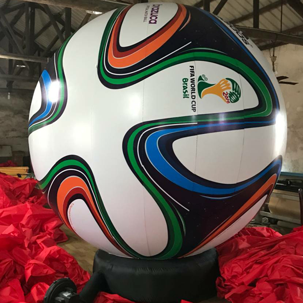 Outdoor Giant inflatable football model custom sports balloon for event advertising