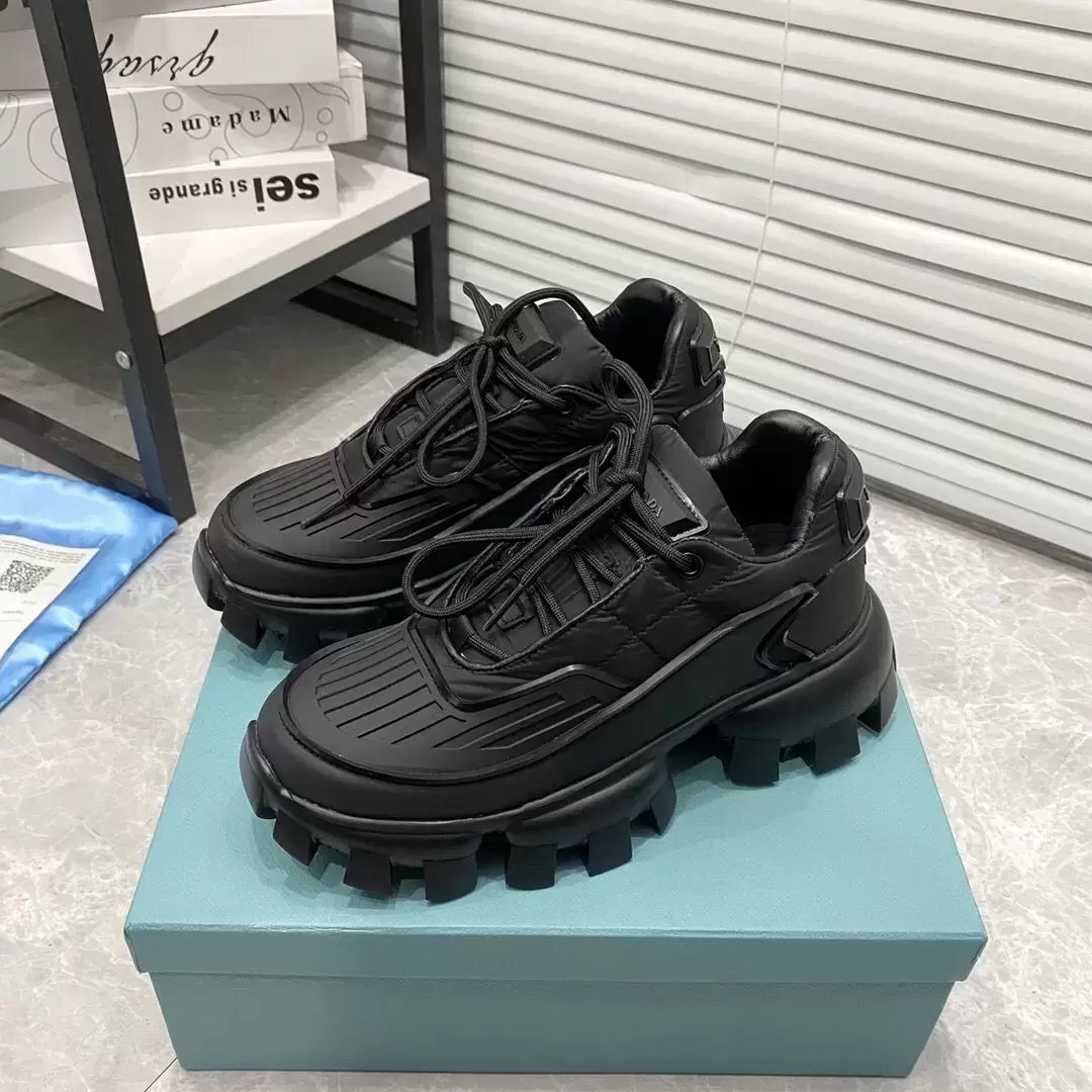 Wholesale Price Luxury Cloudbust Thunder Sneakers Shoes Re-Nylon Gabardine Lug sole Men Trainers Outdoor Runner Sports EU38-45
Wholesale Price Luxury Cloudbust Thunder Sneakers Shoes Re-Nylon Gabardine Lug sole Men Trainers Outdoor Runner Sports EU38-45
