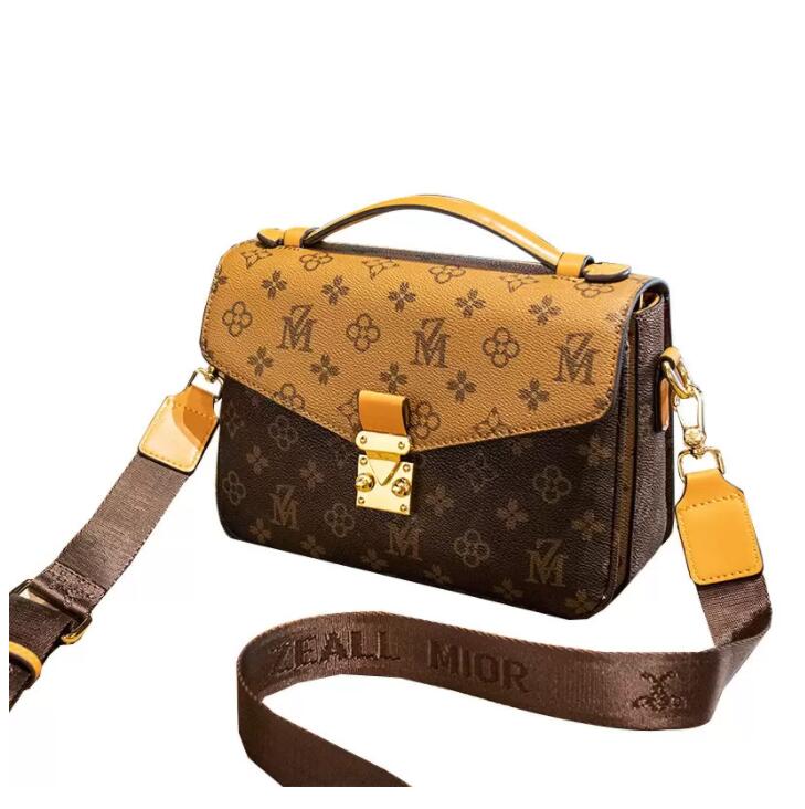 Messenger Shoulder Bag Designer Messenger Handbag Toiletry Pouch Women Luxury Bags Men Handbags Crossbody Tote Business Purse Canvas Mens Waist Bum Wallet 058, Brown flower
Messenger Shoulder Bag Designer Messenger Handbag Toiletry Pouch Women Luxury Bags Men Handbags Crossbody Tote Business Purse Canvas Mens Waist Bum Wallet 058, Brown flower