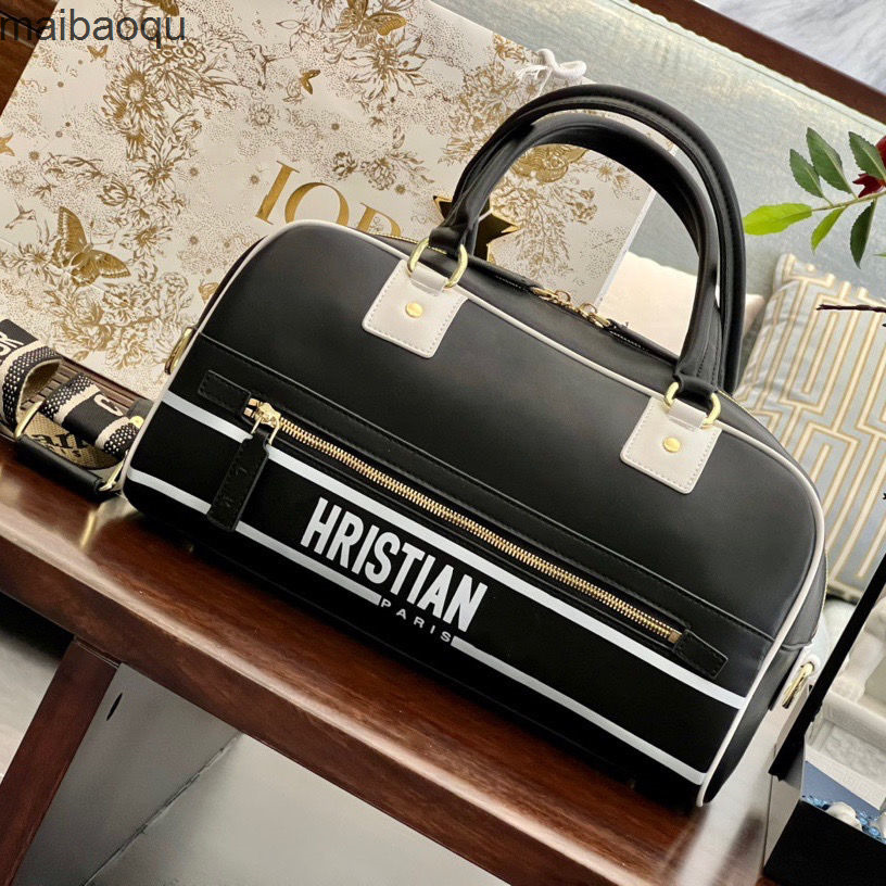 Christains bags Lady Bag Booktote Handbag 2022 Designer 22 Medieval Vintage Shoulder Messenger Leisure, Black 33cm
Christains bags Lady Bag Booktote Handbag 2022 Designer 22 Medieval Vintage Shoulder Messenger Leisure, Black 33cm