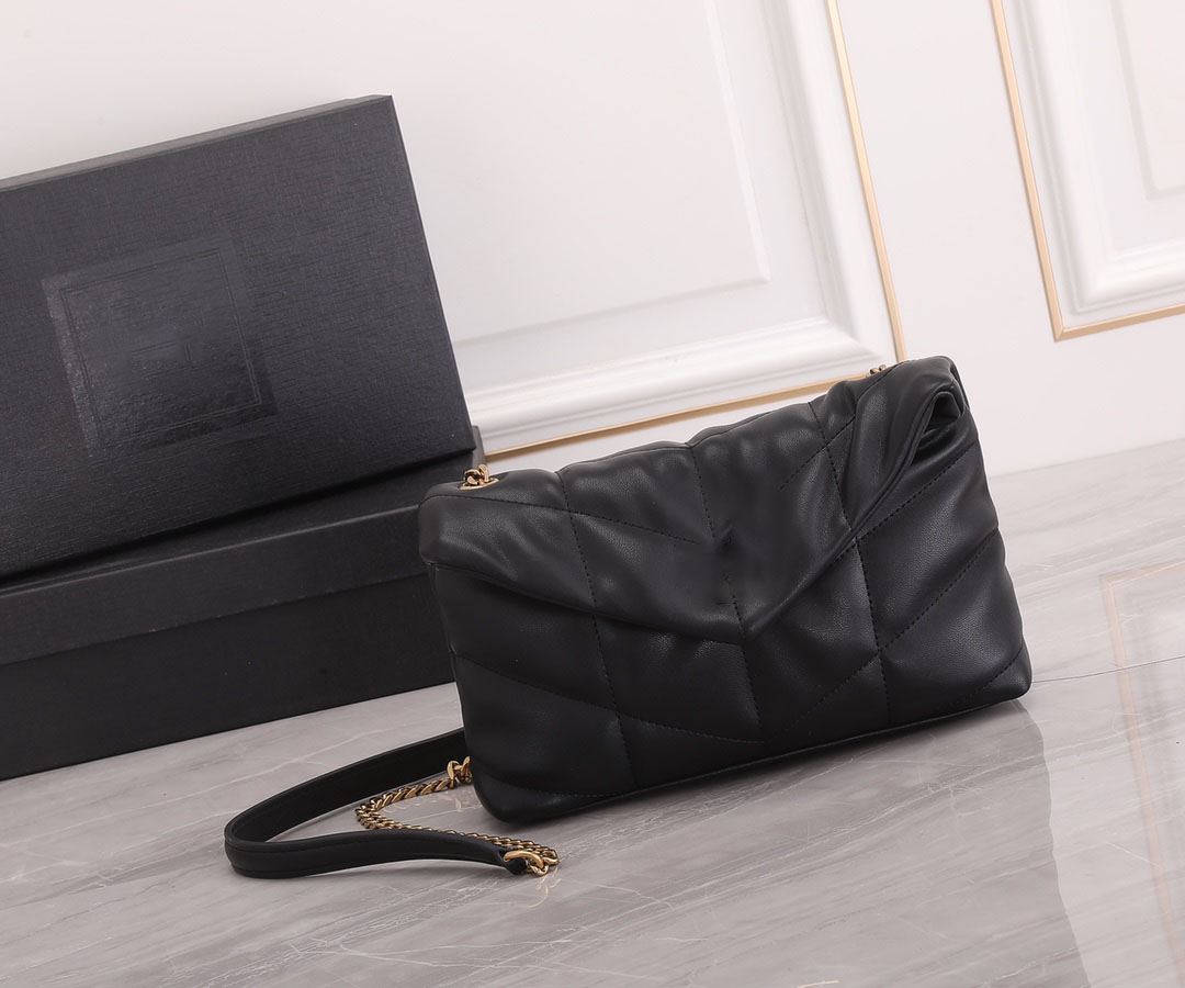2022 Latest Popular Women's Factory Special Designer Handbag Elegant Charm OfferBag Luxury Shoulder StyleM 620333, 1#620333
2022 Latest Popular Women's Factory Special Designer Handbag Elegant Charm OfferBag Luxury Shoulder StyleM 620333, 1#620333