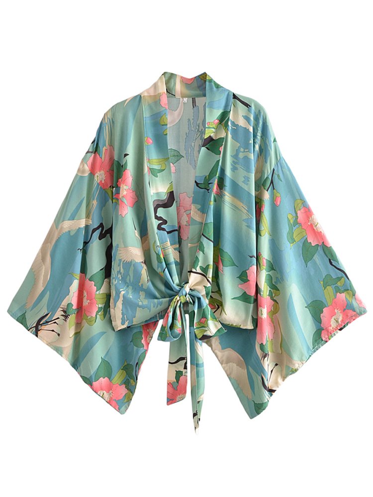 Boho Vintage Floral Print Beach Summer Short Kimono Women Fashion Ladies Blouses Casual V Neck Batwing Sleeves Bohemian Cover-Up 220512