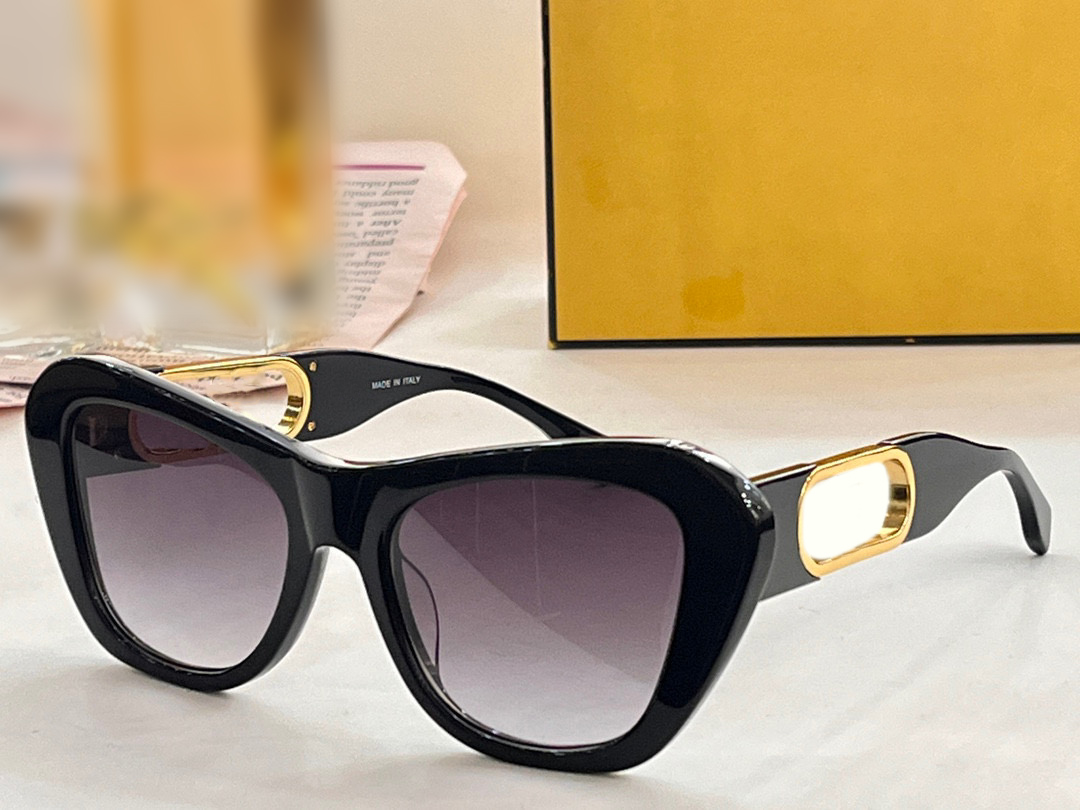 Sunglasses For Men Women Summer 212 V1 Style Anti-Ultraviolet Retro Plate Full Frame Glasses Random Box
Sunglasses For Men Women Summer 212 V1 Style Anti-Ultraviolet Retro Plate Full Frame Glasses Random Box