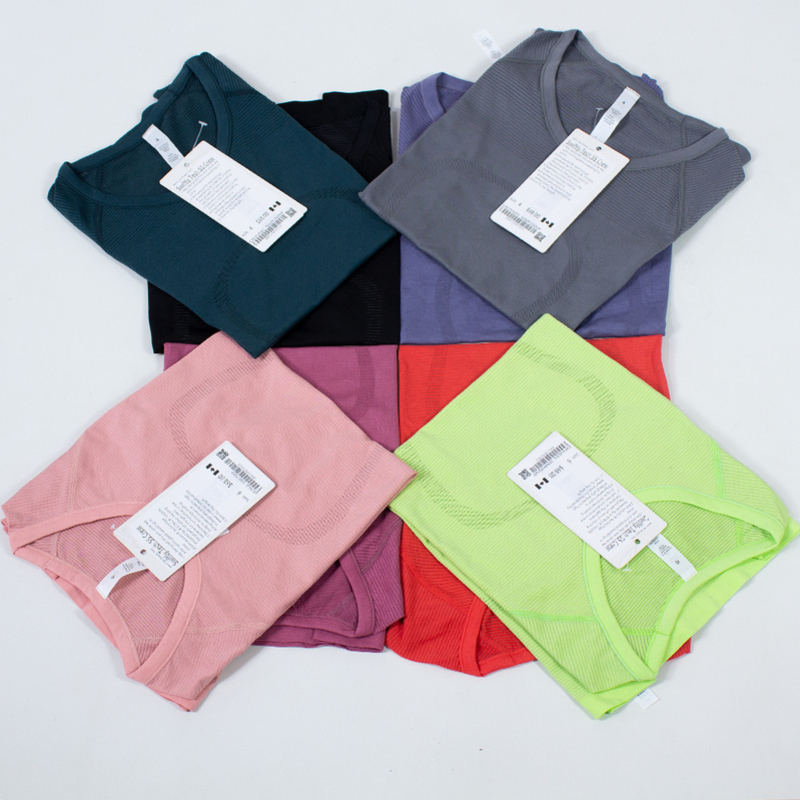 Classic Lulu Fashion Tight Yoga t Shirts Brand Short Sleeve Women Gym Sexy Tops Fitness Sportswear Vest Workout Sport T-shirts Sports Wear Lu Tees I1ox, Blue black
Classic Lulu Fashion Tight Yoga t Shirts Brand Short Sleeve Women Gym Sexy Tops Fitness Sportswear Vest Workout Sport T-shirts Sports Wear Lu Tees I1ox, Blue black