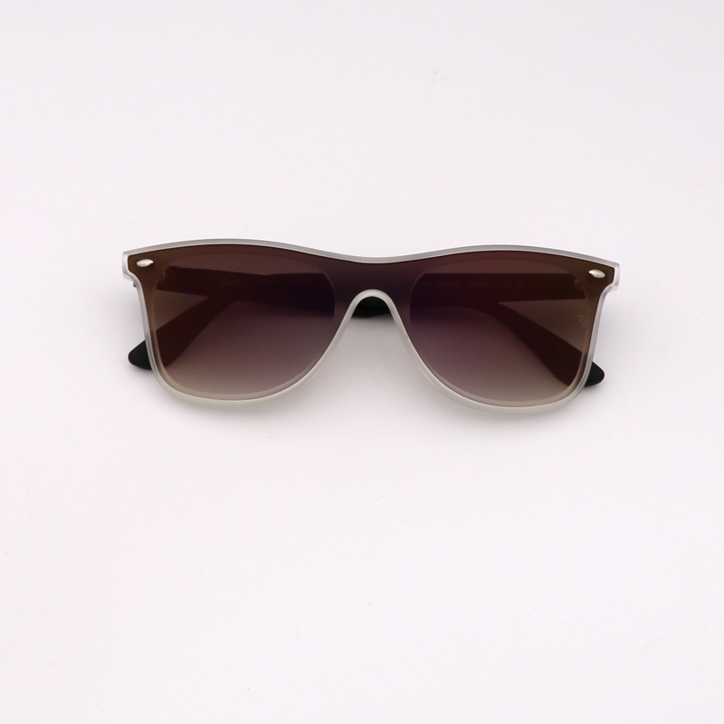 Sunglasses Retro Blaze Frame sunglass Men women gradient Vintage Eyeglasses uv400 Driving Glasses Light blue Eyewear
Sunglasses Retro Blaze Frame sunglass Men women gradient Vintage Eyeglasses uv400 Driving Glasses Light blue Eyewear