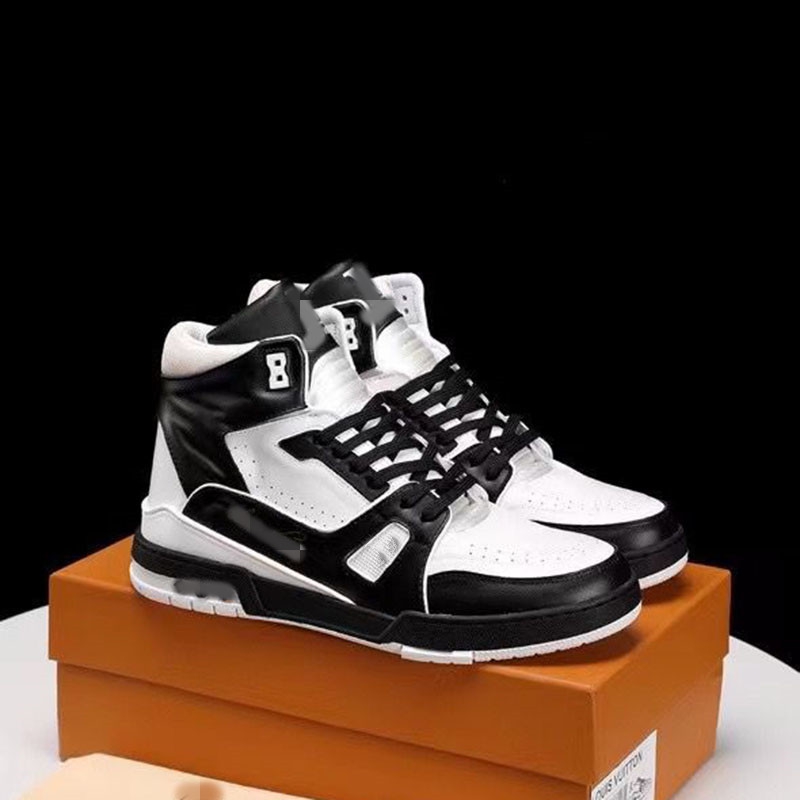 2022New Designers M… - image