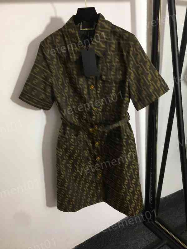 Womens Dresses Custom Style Fashion Letter Logo Print Gold Belt Short Sleeve Dress High Quality Luxury Dress Designer Women Clothing
Womens Dresses Custom Style Fashion Letter Logo Print Gold Belt Short Sleeve Dress High Quality Luxury Dress Designer Women Clothing