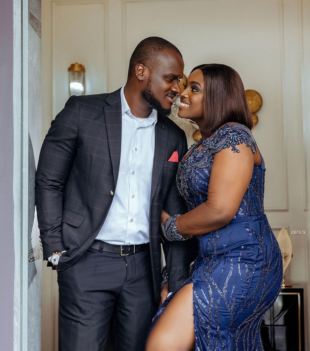 2022 Plus Size Arabic Aso Ebi Luxurious Royal Blue Prom Dresses Beaded Crystals Evening Formal Party Second Reception Birthday Engagement Gowns Dress 