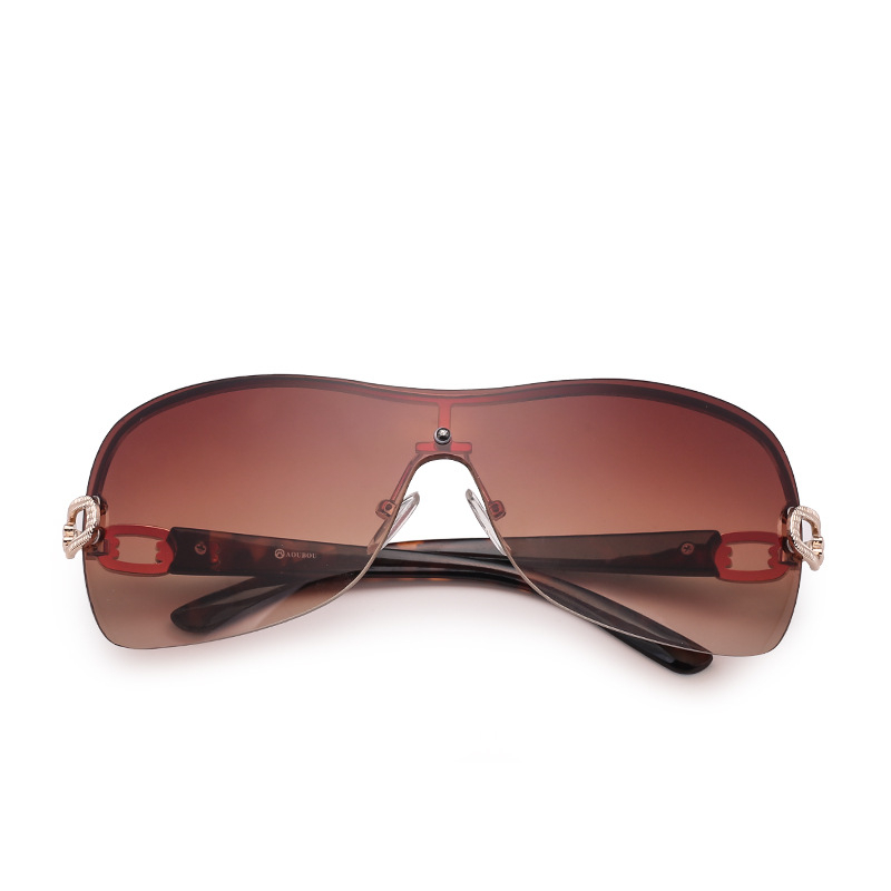 Sunglasses Italy Oversized Gradient Women Vintage Lady Summer Style Sunnies Shades Sun Glasses Female UV400 220621