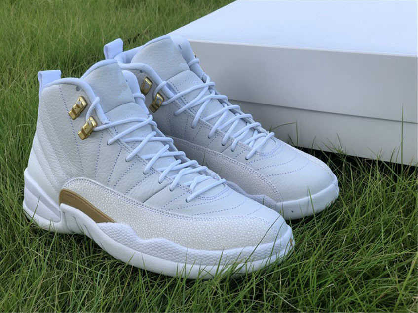 12s good Quality Union 12 Basketball Shoes white gold ovo XII Real Carbon Fiber Fashion Trainers Men Sneakers Ship
12s good Quality Union 12 Basketball Shoes white gold ovo XII Real Carbon Fiber Fashion Trainers Men Sneakers Ship