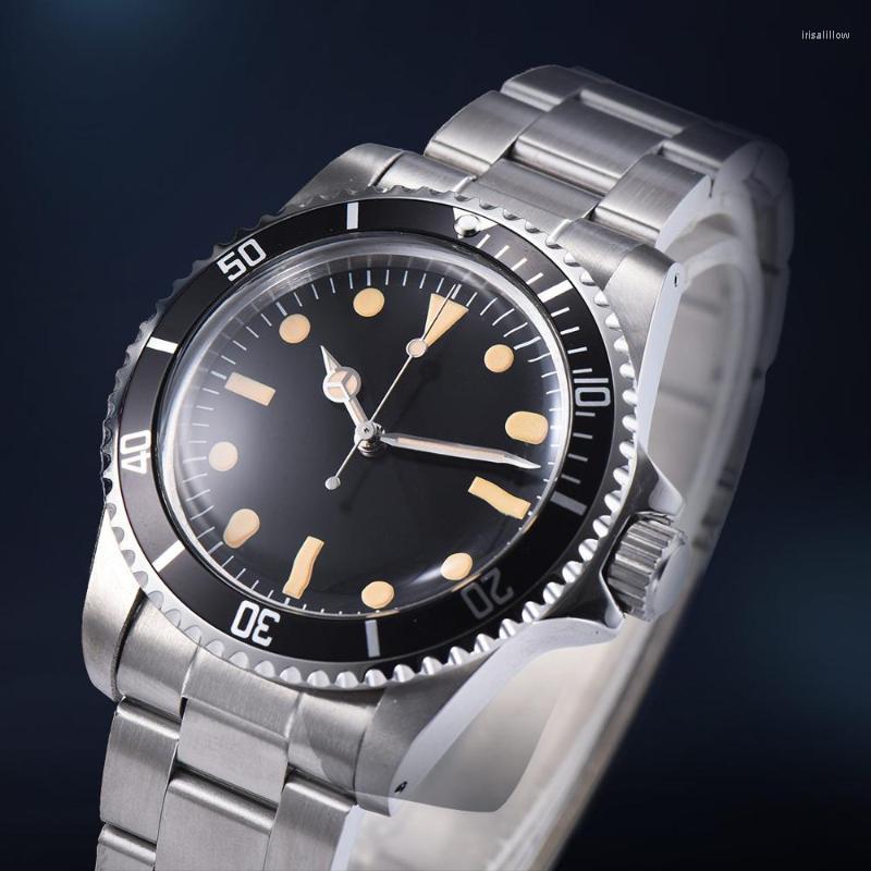 Wristwatches Antique Watch 1960 Men's 39.5mm Japanese NH35 Movement Black Sterile Dial Aluminum Plate Bezel Green Luminous G11Wristwatch
Wristwatches Antique Watch 1960 Men's 39.5mm Japanese NH35 Movement Black Sterile Dial Aluminum Plate Bezel Green Luminous G11Wristwatch