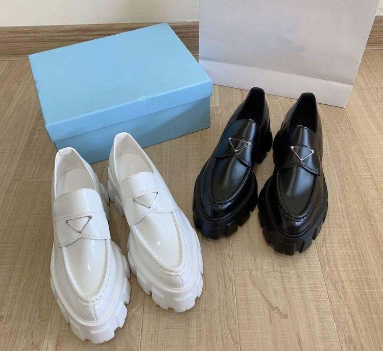 22S Women casual shoes luxury design black patent leather /mesh summer sneakers platform heels Monolith brushed leather loafers slip on 35-41
22S Women casual shoes luxury design black patent leather /mesh summer sneakers platform heels Monolith brushed leather loafers slip on 35-41