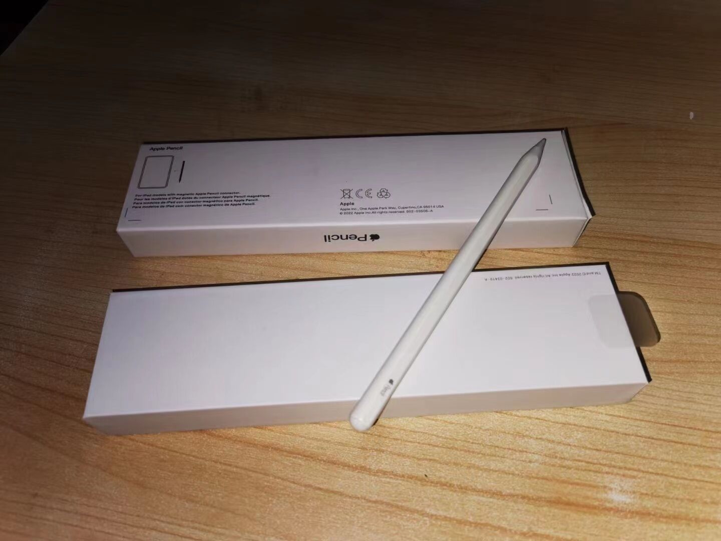 Apple Capacitive pen 2nd generation Cell Phone Stylus Pens Pencil iPad Pro AP Magnetic pen with popup handwriting Universal
Apple Capacitive pen 2nd generation Cell Phone Stylus Pens Pencil iPad Pro AP Magnetic pen with popup handwriting Universal