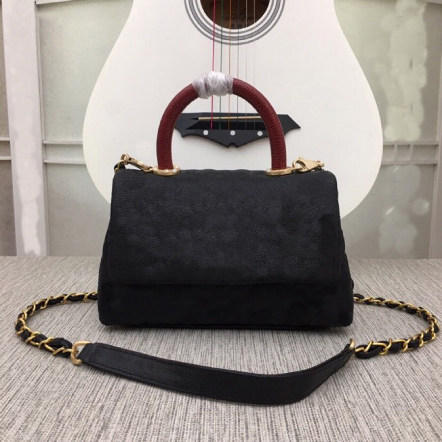 Classic high quality Luxury bags designer Pochette Mylockme Chain cross-body bag Genuine Leather tote Purses Handbags Women Dauphine handbag Chain shoulder M92990, 5l
Classic high quality Luxury bags designer Pochette Mylockme Chain cross-body bag Genuine Leather tote Purses Handbags Women Dauphine handbag Chain shoulder M92990, 5l