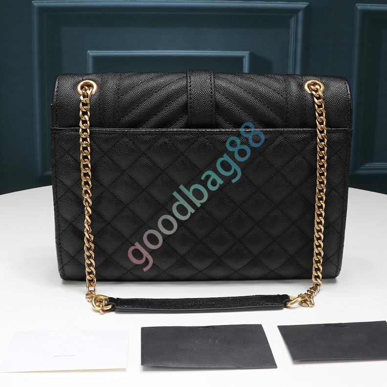 Yysls handbags Designer Women Envelope Bags Crossbody Fashion Quilted Leather Shoulder Bag Messenger Bag Handbag High Qualitys Classic Purse Pouch Wallets 9E67, Black leather + black chain
Yysls handbags Designer Women Envelope Bags Crossbody Fashion Quilted Leather Shoulder Bag Messenger Bag Handbag High Qualitys Classic Purse Pouch Wallets 9E67, Black leather + black chain