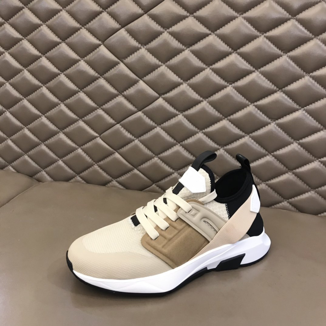 men shoes top quality luxury designer brand sneaker Soft comfortable variety of materials splicing color composition with box, As picture 5 
men shoes top quality luxury designer brand sneaker Soft comfortable variety of materials splicing color composition with box, As picture 5