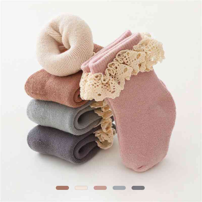 Princess Lace Floral Baby Girls Socks Thickened Knitting Patchwork Ruffle Toddler Little Girl Home Sleep Winter Warm Floor L220716, Red
Princess Lace Floral Baby Girls Socks Thickened Knitting Patchwork Ruffle Toddler Little Girl Home Sleep Winter Warm Floor L220716, Red