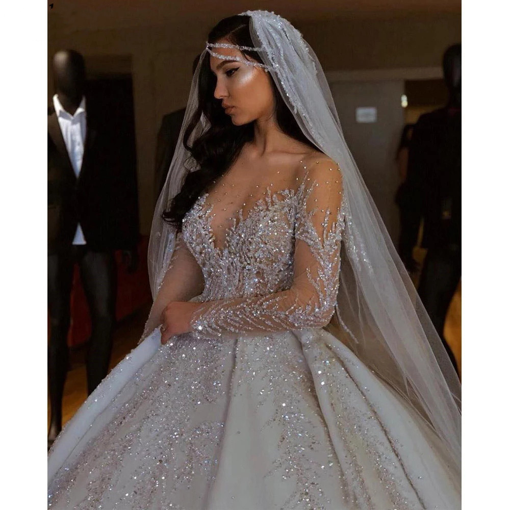 Princess Ball Wedding Dresses Long Sleeve Sexy V Neck Sequis Beaded Appliqued Embroidery or Length Bridal Gown Vintage Plus Size robes de soiree