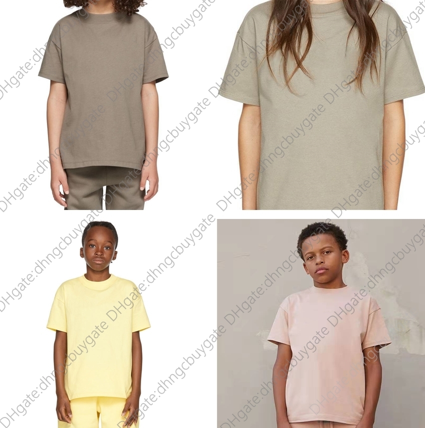 Fog DesignerDesigner Childrens Mens Ess t Shirts Kids Clothing Essentials Short Sleeved Crewneck Parent-child T-shirt Loose Letter, This item does not ship
Fog DesignerDesigner Childrens Mens Ess t Shirts Kids Clothing Essentials Short Sleeved Crewneck Parent-child T-shirt Loose Letter, This item does not ship