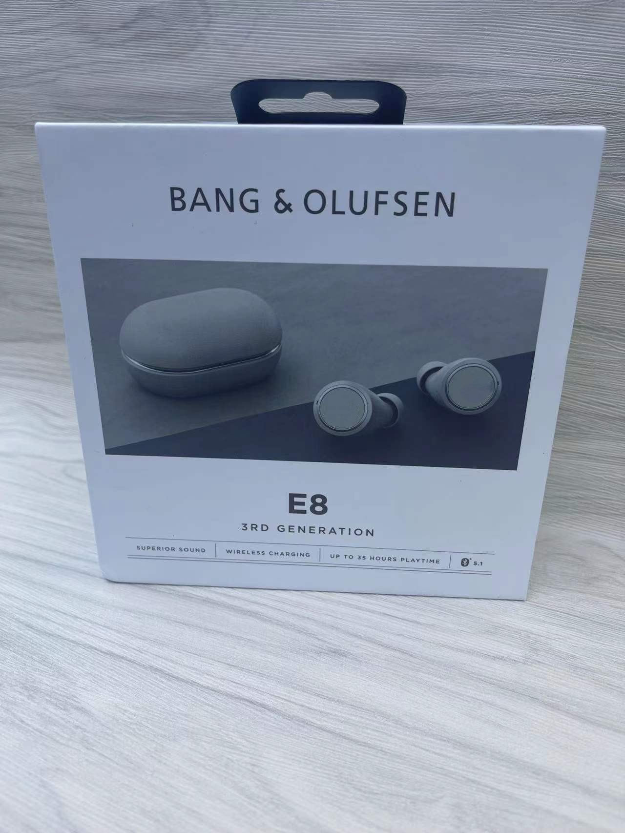 B&O BeoPlay E8 3.0 In Ear Bluetooth Earphones Wireless Headphones Headsets TWS Earbuds MIC ANC Earphone E8 3rd Gen with retail Package, Black
B&O BeoPlay E8 3.0 In Ear Bluetooth Earphones Wireless Headphones Headsets TWS Earbuds MIC ANC Earphone E8 3rd Gen with retail Package, Black