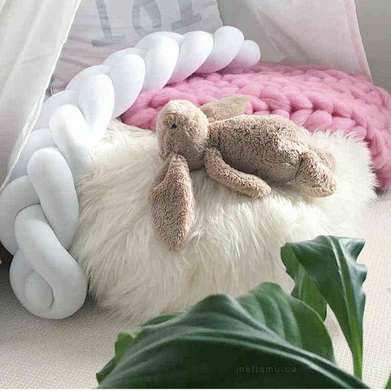 1M/2M/3M Baby Bumper Handmade Weaving Bed Braid Knot Pillow Cushion Bumper for Infant Bebe Crib Protector Cot Bumper Room Decor AA220326