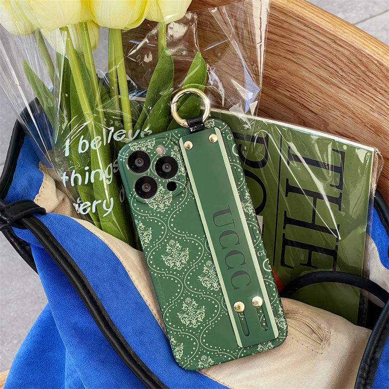 Designer All Inclusive Phone Case Wristband Retro Pattern For IPhone 13 12pro 11promax 7plus 8 Xr Xs Apple Case Cover, Green
Designer All Inclusive Phone Case Wristband Retro Pattern For IPhone 13 12pro 11promax 7plus 8 Xr Xs Apple Case Cover, Green