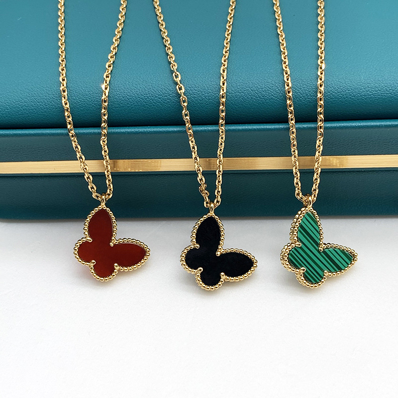 luxury white fritillary pendant necklaces jewelry for women 18K gold cross chain necklace gift
luxury white fritillary pendant necklaces jewelry for women 18K gold cross chain necklace gift