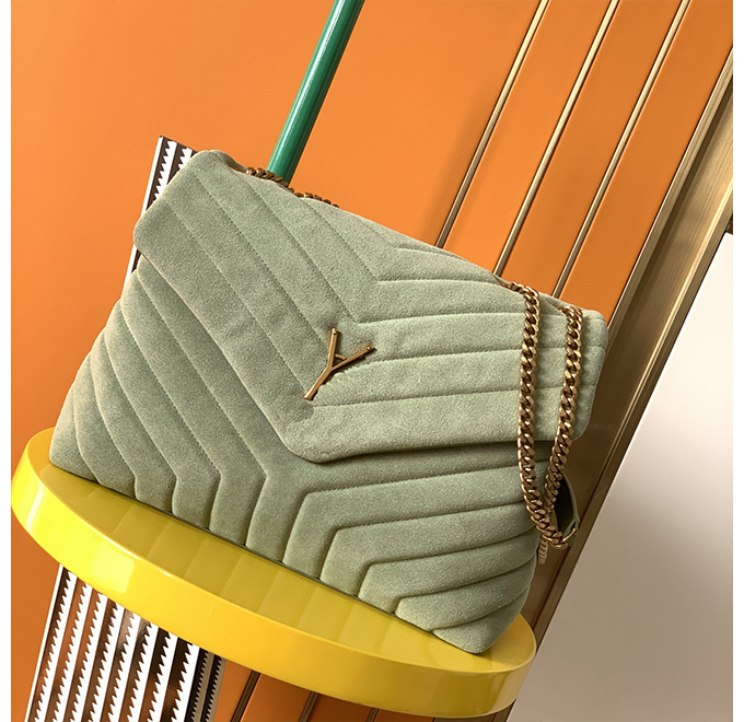 Outer layer Lady shoulder bags lightly frosted soft with gold vintage hardware premium sexy handbag, Light green
Outer layer Lady shoulder bags lightly frosted soft with gold vintage hardware premium sexy handbag, Light green