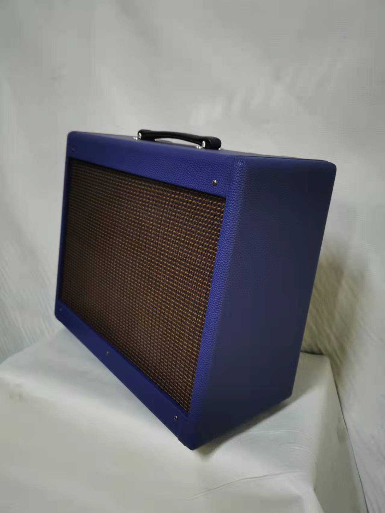 

Custom 5E3 Clone Handwired Guitar Amp 2 6V6 2 12AX7 1 5AR4 Grand Electric Guitar Amplifier Combo 20W V30 Speaker