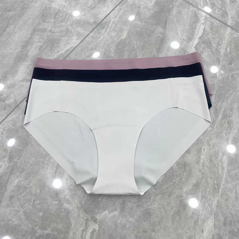 3pcs Women Panties Seamless Briefs LU-18 Swim Wear Female Underwear Low Rise Underpants Sexy Lingerie Pantys, 3 colors;each color 1 piece
3pcs Women Panties Seamless Briefs LU-18 Swim Wear Female Underwear Low Rise Underpants Sexy Lingerie Pantys, 3 colors;each color 1 piece
