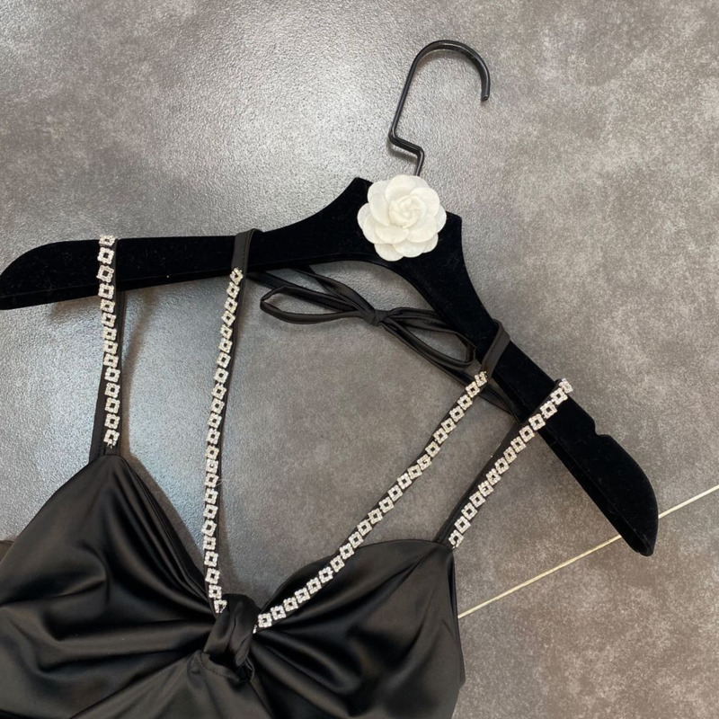 DEAT Spring Arrivals Solid Color Diamond Neck Strap Shoulder Button And Bow Sexy Style Vest MZ327 220325