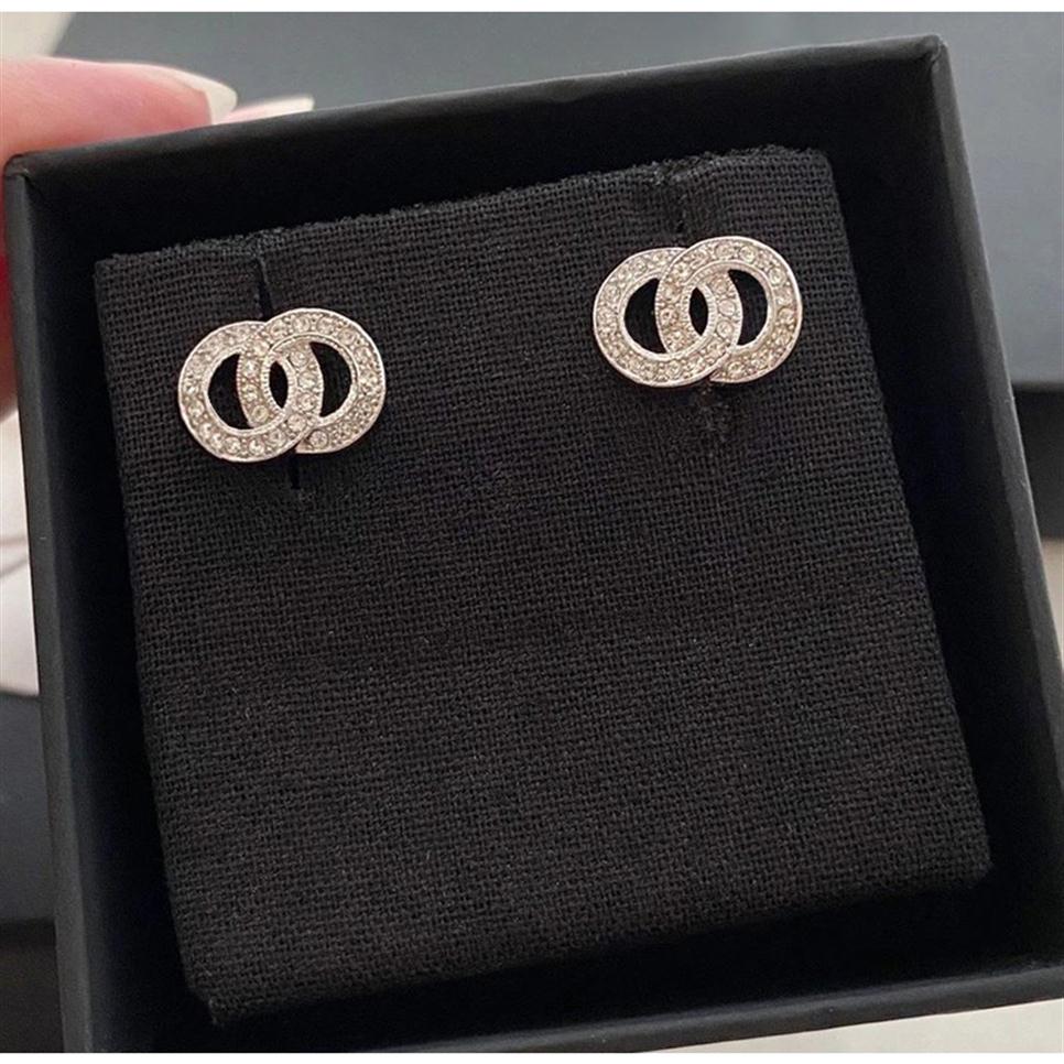 Fashion stud earrings for women Lux jewelry party wedding engagement lovers earrings with flannel bag303p
Fashion stud earrings for women Lux jewelry party wedding engagement lovers earrings with flannel bag303p
