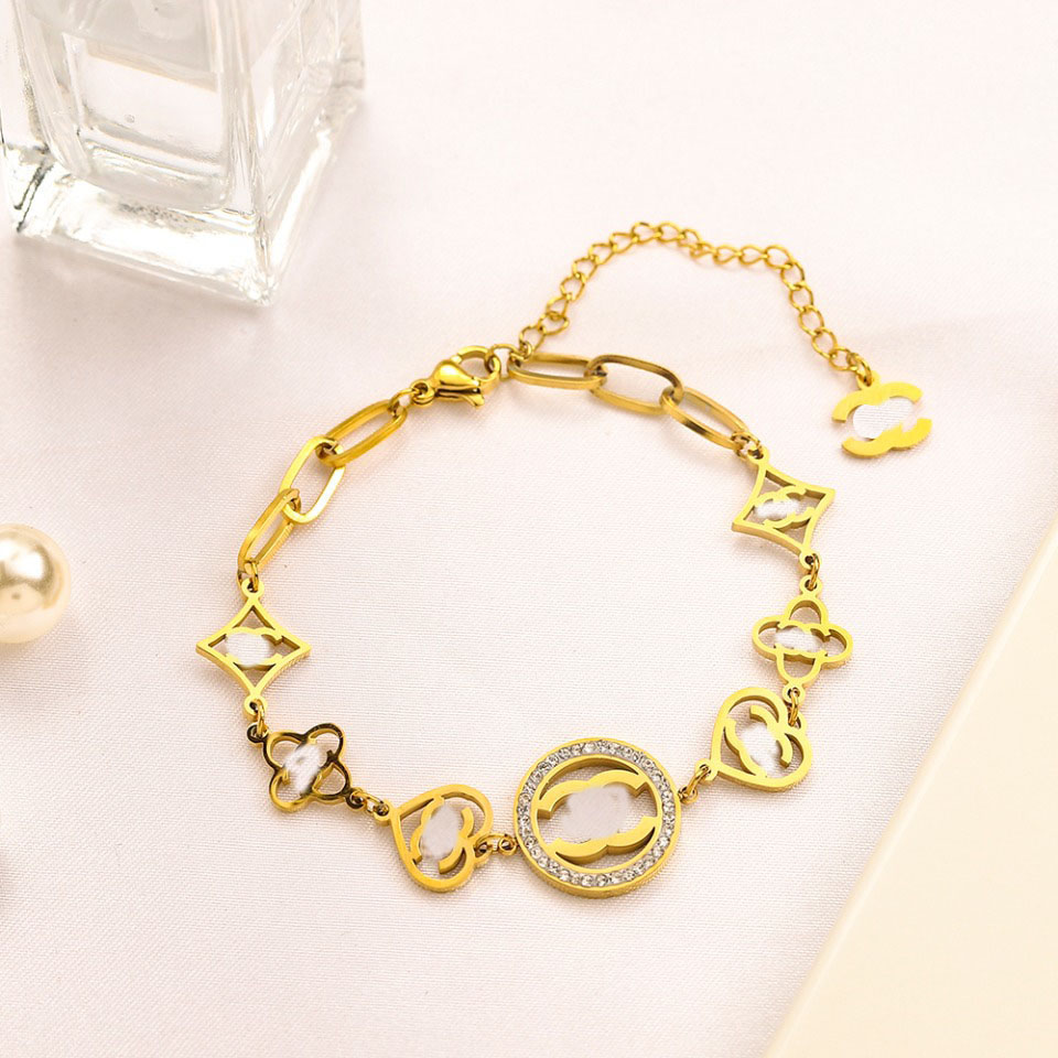 High Quality Designer Stainless Steel Bracelets Chain Luxury Brand Double Letter Steels Seal Bangle Fashion Mens Womens Golden Adjustable Link Bracelet Jewelry
High Quality Designer Stainless Steel Bracelets Chain Luxury Brand Double Letter Steels Seal Bangle Fashion Mens Womens Golden Adjustable Link Bracelet Jewelry