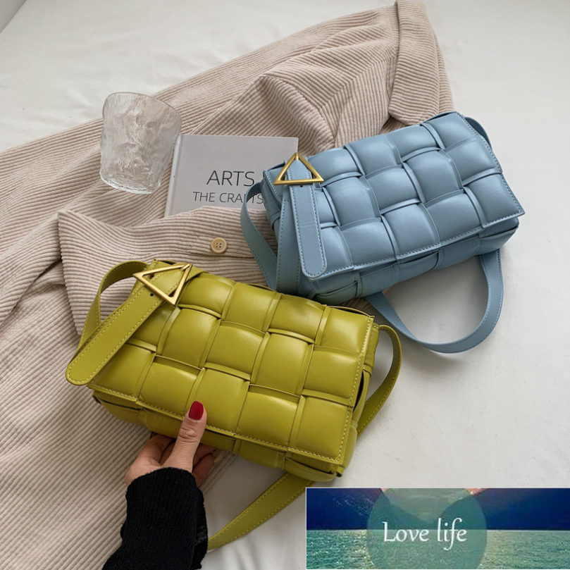 Fashion candy color Woven Evening Bag Korean Summer New Women Trendy Simple Western Style Small Square Bags, As pic
Fashion candy color Woven Evening Bag Korean Summer New Women Trendy Simple Western Style Small Square Bags, As pic
