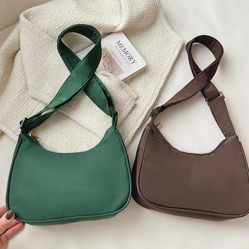 Evening Bags Exquisite Women Shoulder Bag Solid Color Armpit Designer Underarm Leisure Ladies Crescent Daily Dumpling BagsEvening
Evening Bags Exquisite Women Shoulder Bag Solid Color Armpit Designer Underarm Leisure Ladies Crescent Daily Dumpling BagsEvening