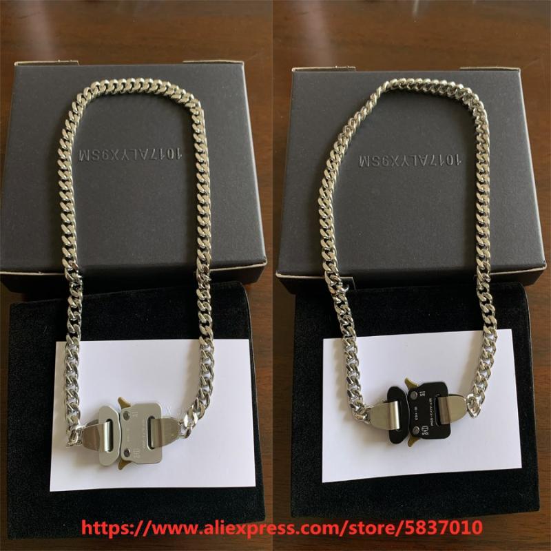 Chains ALYX CUBIX CHAIN NECKLACE Men Women Classic 1017 9SM Necklaces Signature Metal Buckle Stainless Steel ColorfastChains
Chains ALYX CUBIX CHAIN NECKLACE Men Women Classic 1017 9SM Necklaces Signature Metal Buckle Stainless Steel ColorfastChains