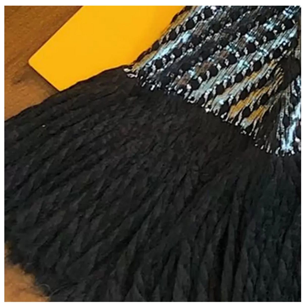 2022 Wool Scarfs Winter Luxury 100% Cashmere Scarf Men Women High End Designer Classic BOversized ig Letter pattern Pashmina shawl Scarves New Gift
2022 Wool Scarfs Winter Luxury 100% Cashmere Scarf Men Women High End Designer Classic BOversized ig Letter pattern Pashmina shawl Scarves New Gift