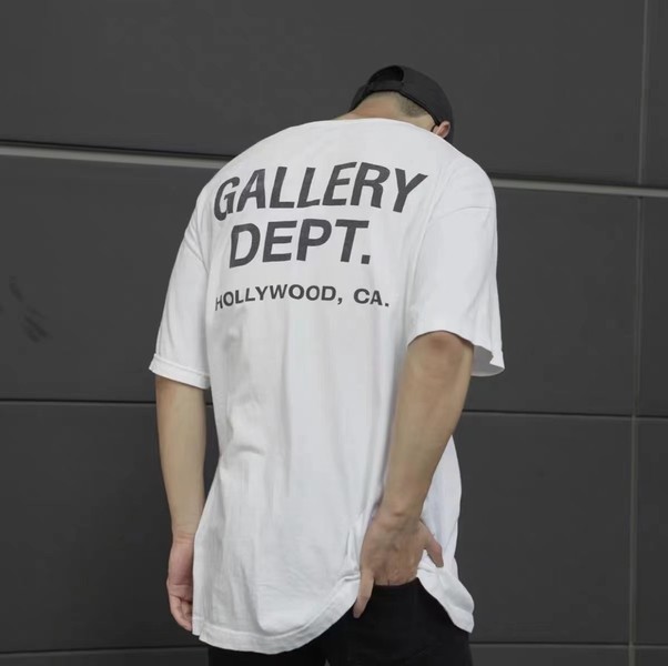 T-shirt High quality Gallerydept classic vintage lettering Vintage loose base short sleeve t-shirt men' fashion, Sky blue
T-shirt High quality Gallerydept classic vintage lettering Vintage loose base short sleeve t-shirt men' fashion, Sky blue