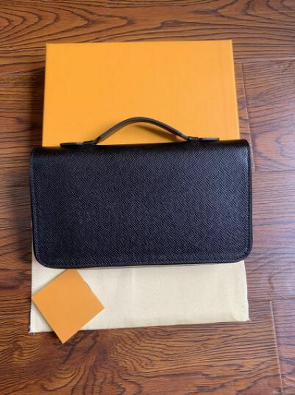 3A quality 2023 men leather brand classic Briefcases wallet casual long designer card holders holder pocket fashion wallets mens wallets serial number Handbag, 22x4x12cm
3A quality 2023 men leather brand classic Briefcases wallet casual long designer card holders holder pocket fashion wallets mens wallets serial number Handbag, 22x4x12cm